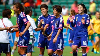 Como Ver Japón vs. Inglaterra en Vivo por Móvil e Internet