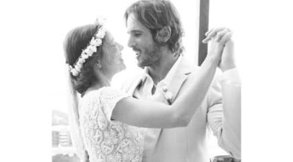 Debi Nova se Casó con John Osborne : Las Fotos que Tienes que Ver