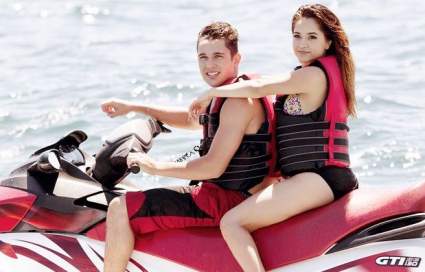 Becky G & Austin Mahone Terminan Relación: Los Tuits que Tienes que Ver