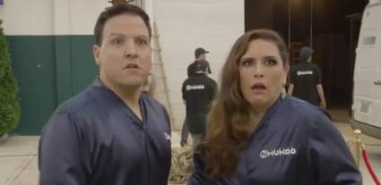 VÍDEO: Angélica Vale y Raúl González, Apertura de Premios Tu Mundo 2015