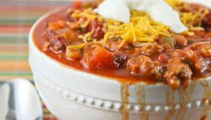 Mejor Receta de Chile con Carne: Cómo Cocinar Chili Fácil Para el Super Bowl