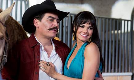 José Manuel Figueroa y Livia Brito protagonizan la serie 'Por Siempre...Joan Sebatian' (Univision)