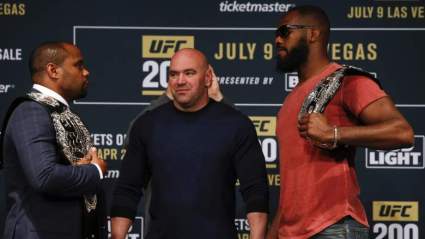Cómo Pedir UFC 200: Silva vs. Cormier Por Pay-Per-View