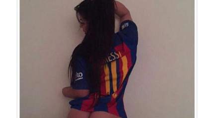 HOT: Suzy Cortez Muestra su Trasero por el Regreso de Lionel Messi [FOTOS]