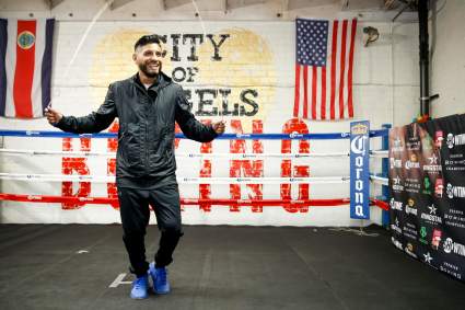 Jesús Cuellar vs. Abner Mares: Fecha, Hora, Canal y Favorito Para Ganar