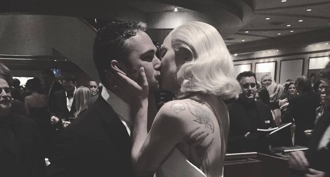 Lady Gaga y Taylor Kinney, Quién es el novio de Lady Gaga?