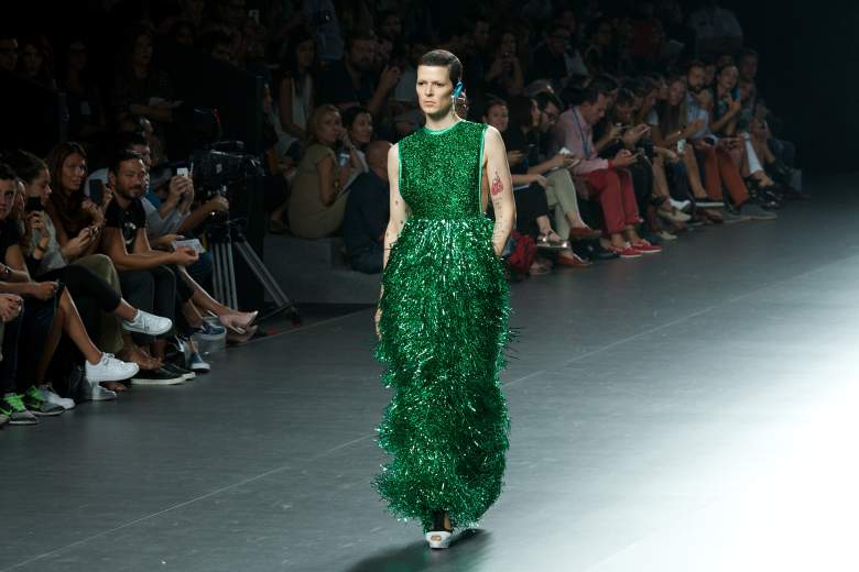 La modelo española Bimba Bosé en la pasarela de David Delfin durante el Mercedes Benz Fashion Week Madrid, en 2015. (Getty)