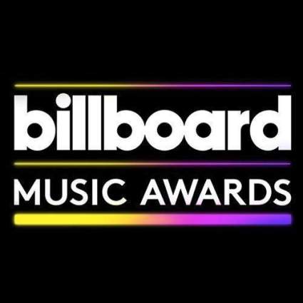 VER: Cher se presenta en tanga en los Billboards 2017 [VIDEO]