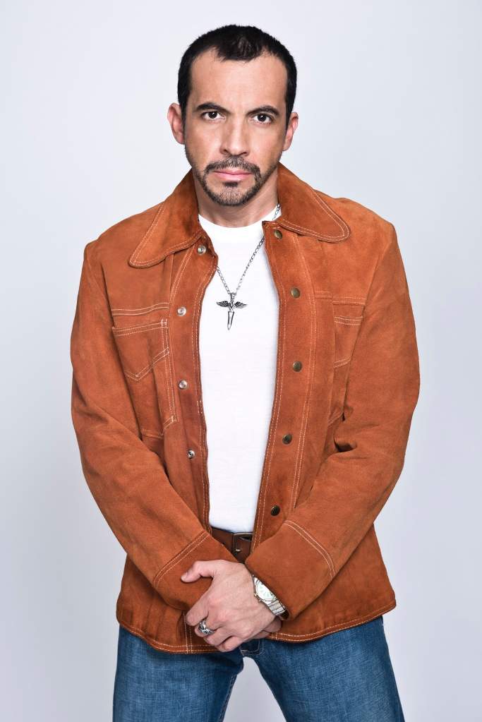 Salvador Amaya en La Querida Del Centauro 2