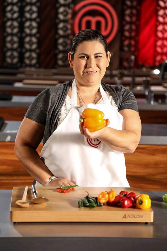 ¿Quiénes son los concursantes de “MasterChef Latino”? [FOTOS], Dora Luz Rojas