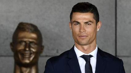 IMPRESIONANTE: Cristiano Ronaldo tiene escultura de chocolate de ¡120 kilos!