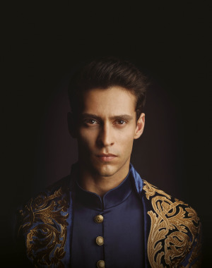 Serie-"LA SULTANA": Conoce los actores y personajes [FOTOS], elenco, reparto, Telemundo, SULTÁN AHMED / interpretado por Ekin Koç, novela, Telemundo