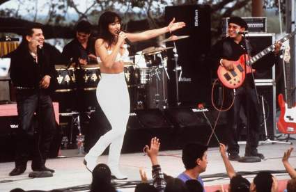 No vas a creer como lucía Jennifer López hace 22 años: ¿ha cambiado mucho?