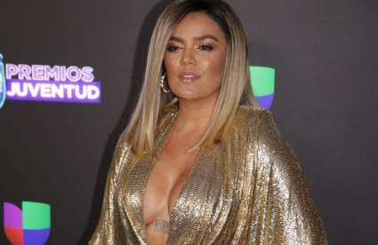 Karol G da positivo al COVID-19 ¿Cómo se siente la cantante?