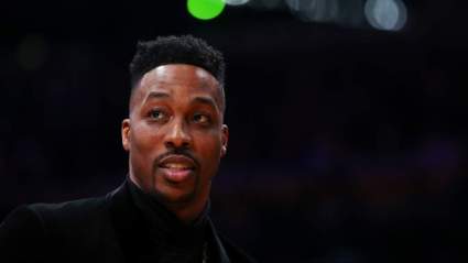 VER: Dwight Howard de Lakers muestra su poderío en Venice Beach