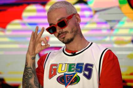 Atacan a J Balvin por sacarle provecho al Coronavirus