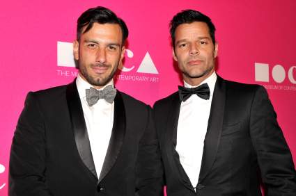 Ricky Martin da a conocer el rostro de su nuevo bebé