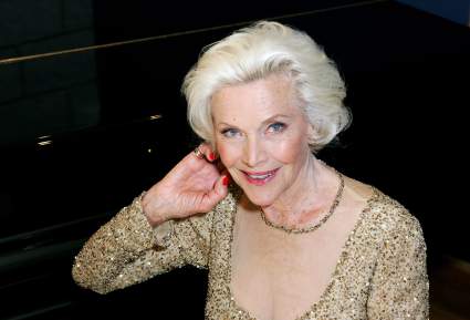 Murió Honor Blackman: ¿cómo murió la famosa chica Bond?