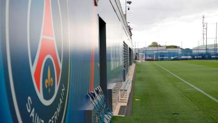 Tres jugadores de PSG dan positivo por coronavirus