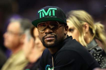 Sale a la luz un acuerdo secreto entre Mayweather y la familia de George Floyd: ¿qué gesto tuvo el excampeón?