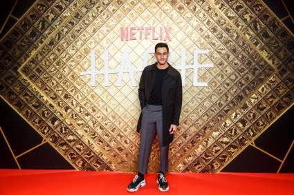 Ester Expósito (“Élite”) presenta a su novio, ¡un popular actor mexicano! ¿Quién es?