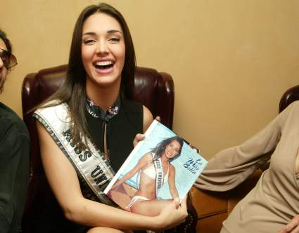 Noticias de Reinas: -Mayo 9: ¿Qué tiene que ver la Miss Universo Amelia Vega con la Casa de papel?