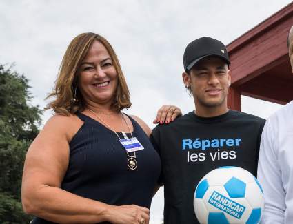 Nuevo escándalo entre la madre de Neymar y su joven novio: ¿qué pasó esta vez?