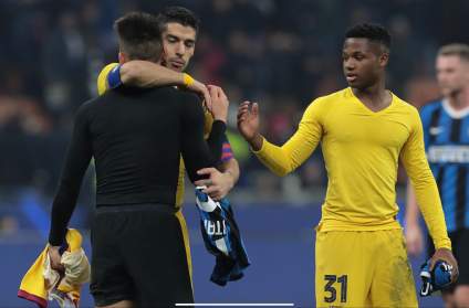 Suárez: “Ayudaré a Lautaro a adaptarse al Barcelona”