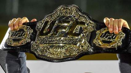 El mánager de estrella de UFC desmiente que su luchador se retire tras la muerte de su padre