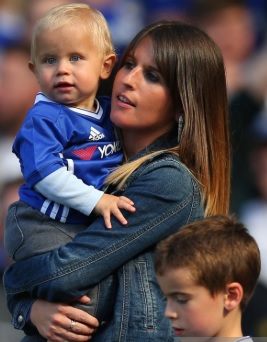 Las bellas esposas de los jugadores del Real Madrid – FOTOS Natacha Van Honaker Esposa Hazard