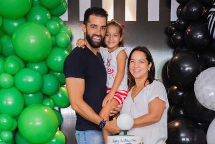 El álbum de fotos que compartió Adamari López sobre el festejo de cumple de Toni Costa