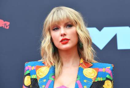 Taylor Swift continúa rompiendo records con su último álbum ¿A cuál legendaria estrella empató?