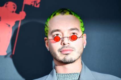 J Balvin revela cómo casi lo mata el COVID-19