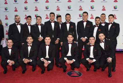 Banda Los Recoditos presenta el tema musical “La Baraja” (+ESCÚCHALO AQUI)