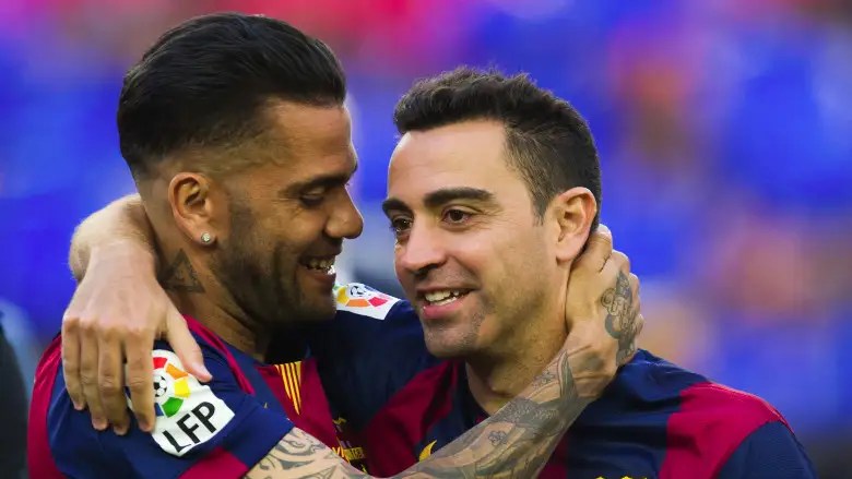 Dani Alves y Xavi en Barcelona.