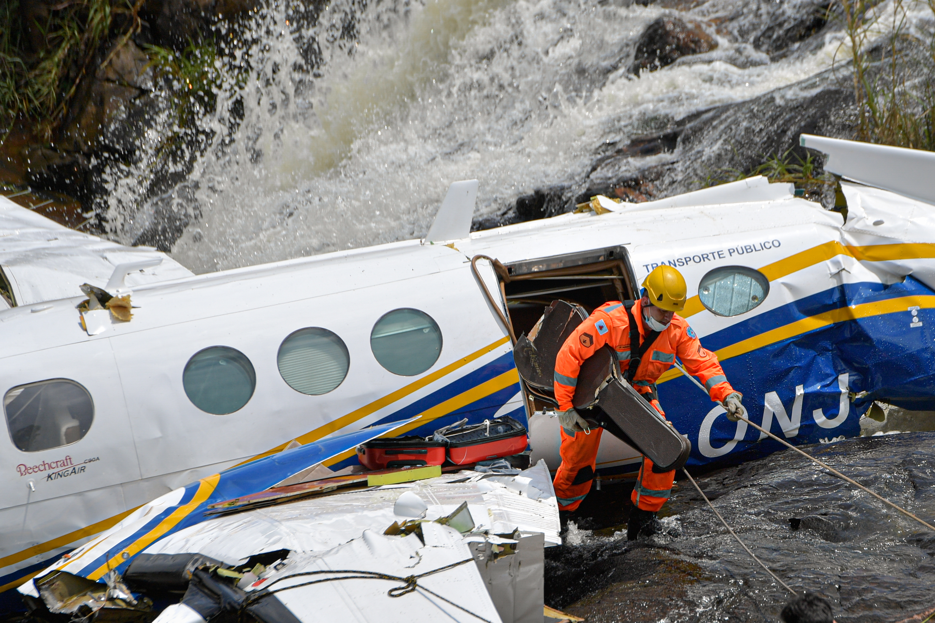 Fotos del accidente aéreo donde murió la cantante Marília Mendonça