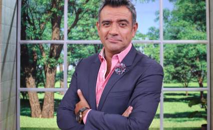 Héctor Sandarti confirma su regreso a la TV:  ¿Regresa a La Casa de los Famosos?
