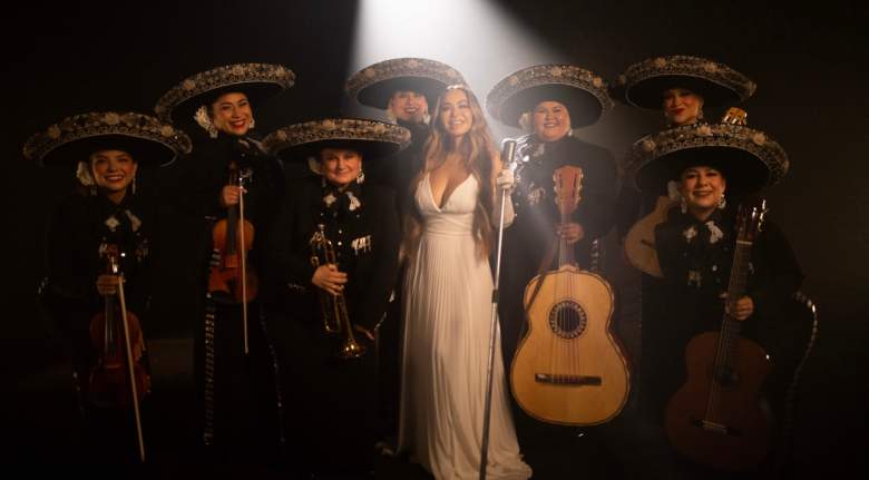 Chiquis y el mariachi con el que grabó Paloma Blanca