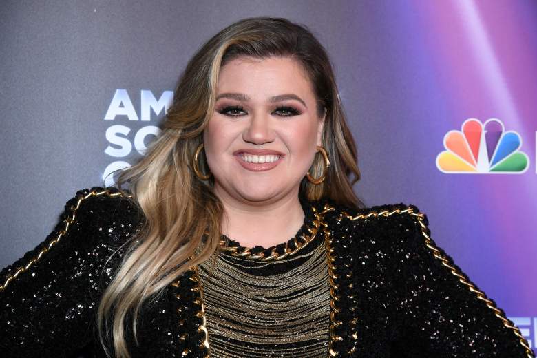 Kelly Clarkson obtiene orden de protección en contra de dos acosadores