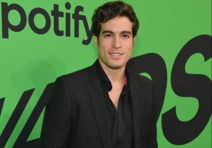 ¿Cuánto mide Danilo Carrera?