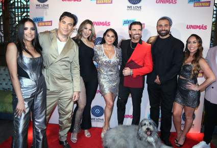 Conoce a los presentadores de ¡Siéntese quien pueda! Extra