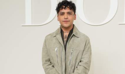 Christian Nodal cancela shows mientras se recupera: ¿Qué pasó?