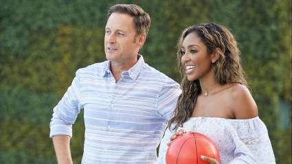 Chris Harrison se burla de Tayshia Adams En Nueva Entrevista