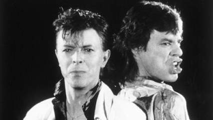 Bowie & Jagger Were Gay Lovers, dice Book; No S#%t, dice todo el mundo