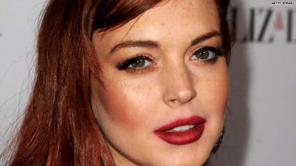 Lindsay Lohan se bloquea en Rehab después del ataque de Glitter