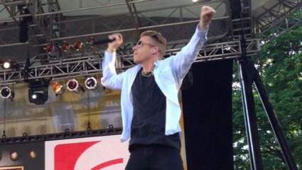 WATCH: Macklemore on Good Morning America, Girl Proposes to Girlfriend Onstage [VIDEO]