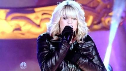 Rendimiento de Lauren Alaina para Navidad en Rockefeller Center