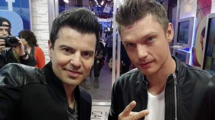 Jordan Knight " Nick Carter se une a las fuerzas como ‘Nick " Knight’ en ‘Good Morning America’