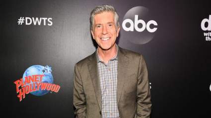 Tom Bergeron da una respuesta firme en si regresaría a acoger “Dancing With the Stars”