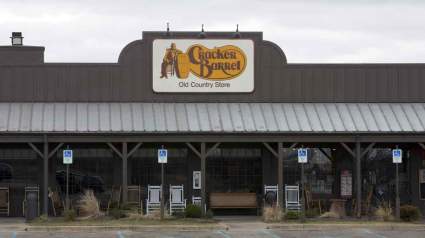 Cracker Barrel Navidad 2021 horas cerca de mí: ¿Está abierto?